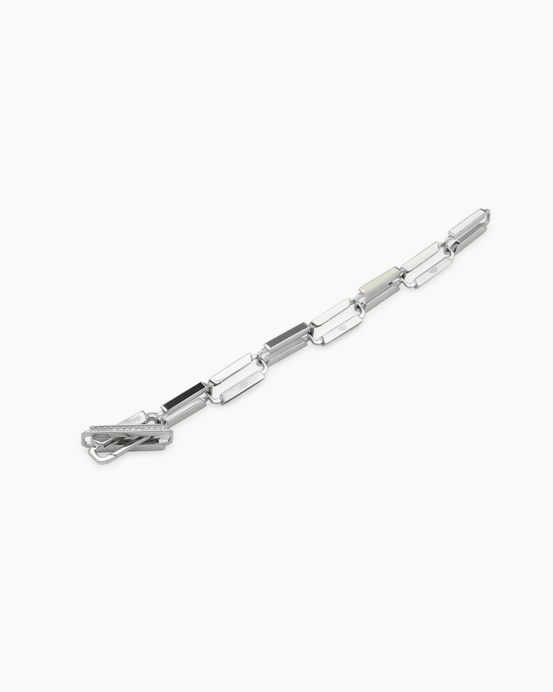Montage Bracelet_Monochrome