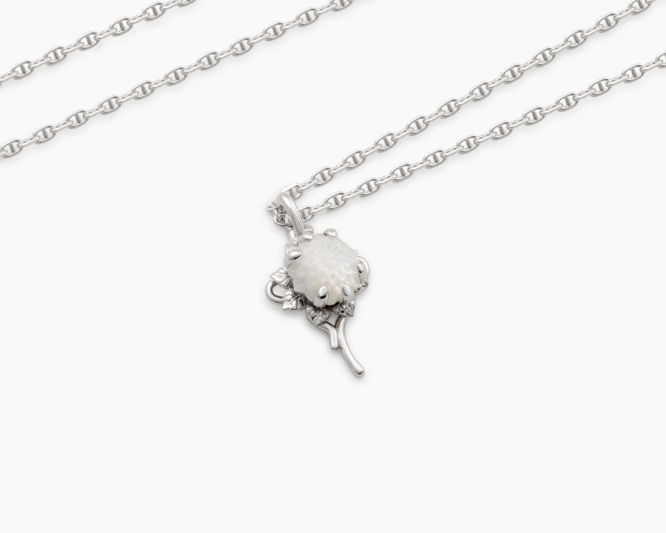 Zinnia Flower Necklace_Pocket Edition